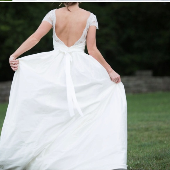 Timeless Wedding Dress - Picture 2 of 4